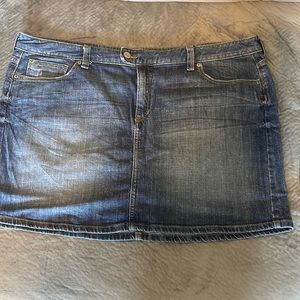 Gap denim skirt size 20